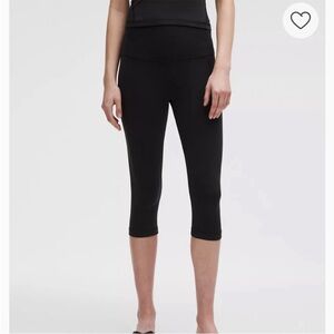 NWOT lululemon Align™ High-Rise Crop 17", Size 4